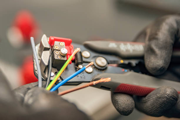 Best Electrician Near Me  in Luray, VA